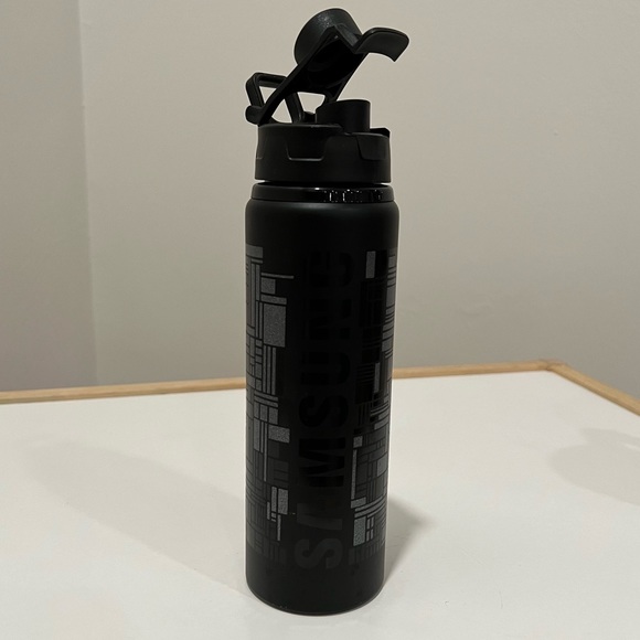 Set of 5 travel drinkware - Picture 5 of 12